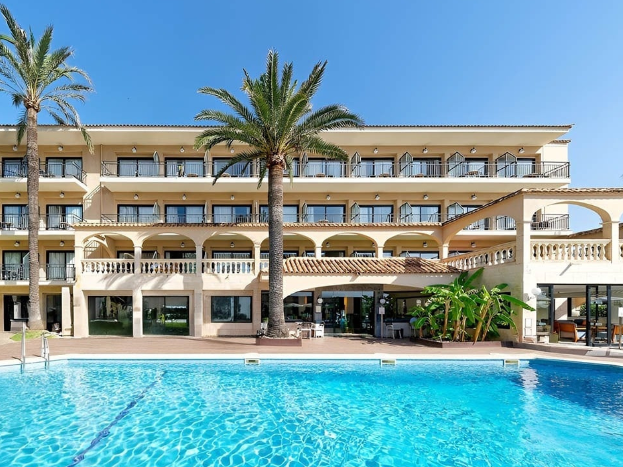 SUMMUM - R2 Lago Playa Park 4